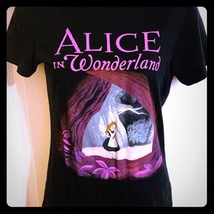 Disney Alice in Wonderland tee
